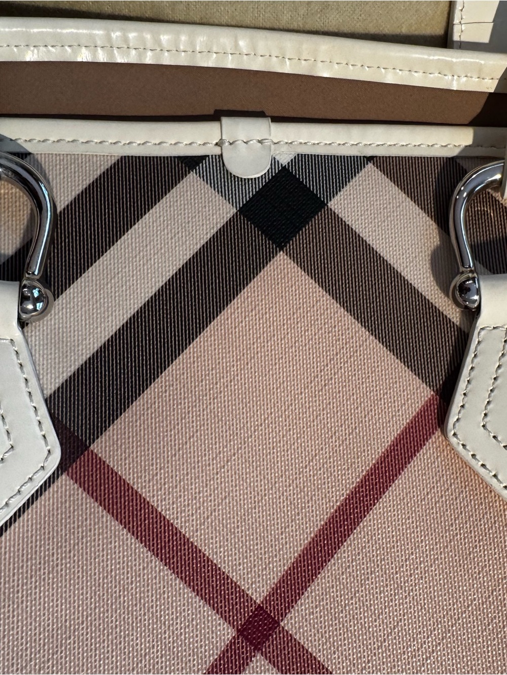 Burberry Haymarket Check Tote with Leather Trim & Dust Bag - Picture 7 of 12